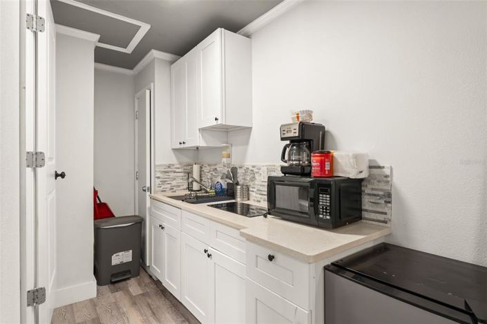 Image No.52-8 Bed House for sale