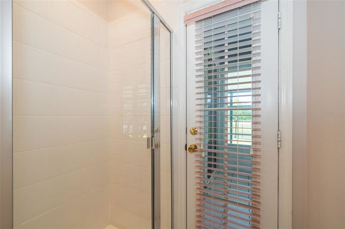 Image No.25-5 Bed House for sale