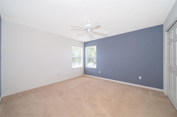 Image No.35-5 Bed House for sale