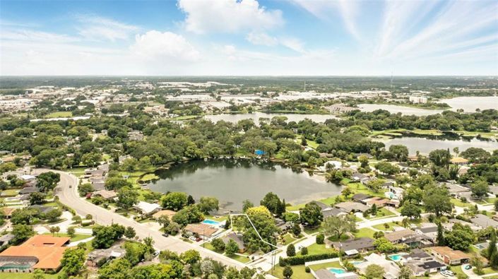 Image No.10-4 Bed House for sale