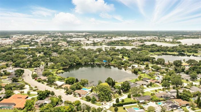 Image No.9-4 Bed House for sale