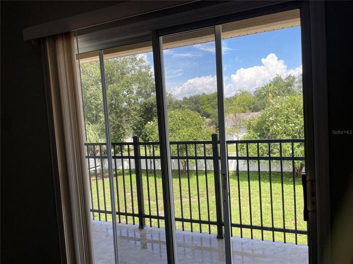 Image No.25-4 Bed House for sale