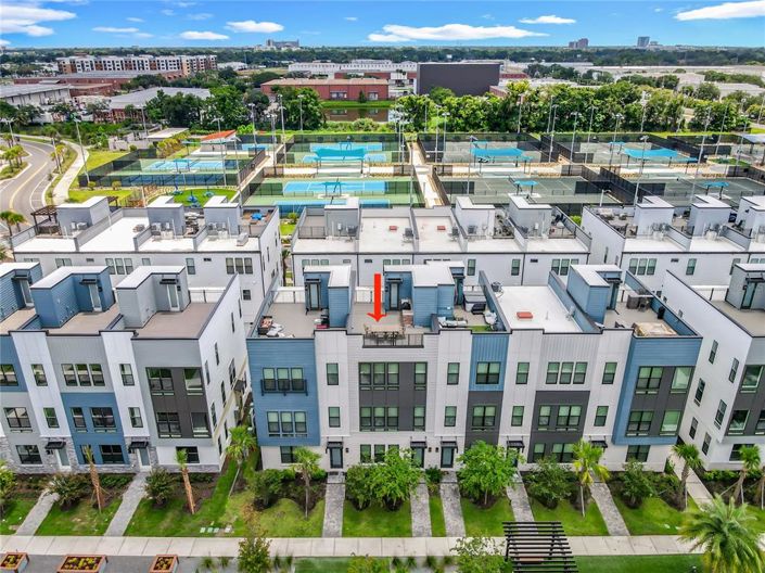 Image No.2-Maison de ville de 4 chambres à vendre à Saint John