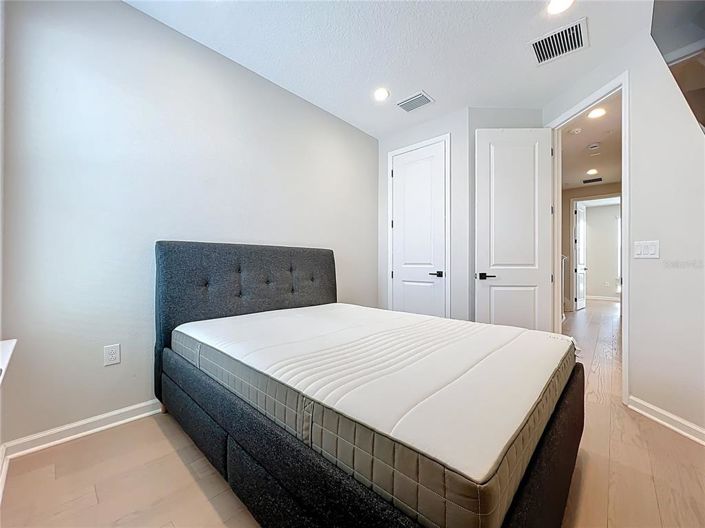 Image No.32-Maison de ville de 4 chambres à vendre à Saint John