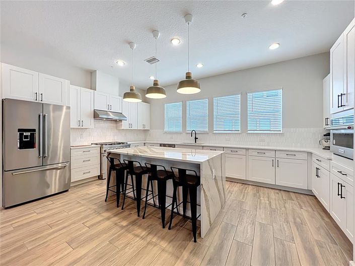 Image No.9-Maison de ville de 4 chambres à vendre à Saint John