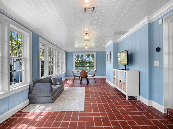 Image No.23-Maison de 5 chambres à vendre à Saint John