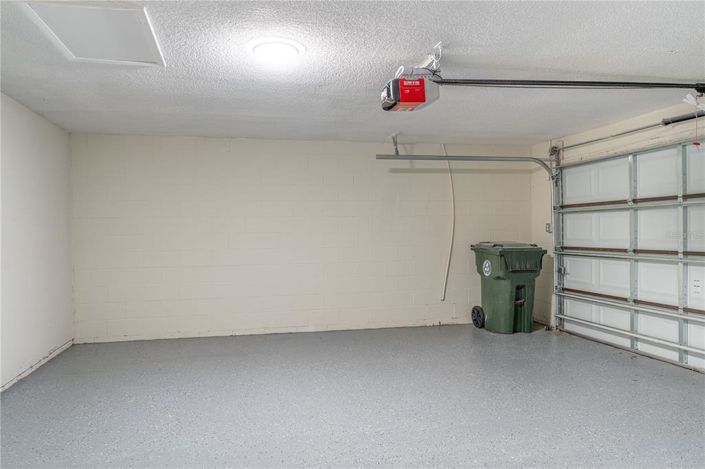 Image No.14-4 Bed House for sale