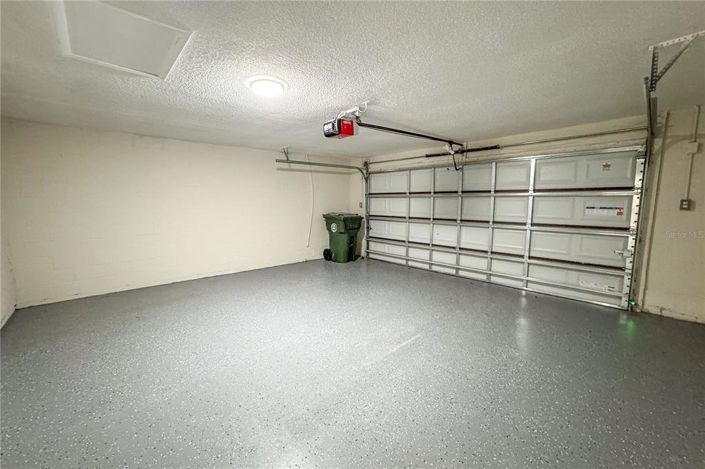 Image No.17-4 Bed House for sale