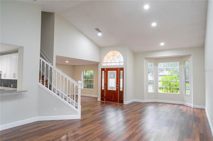 Image No.5-4 Bed House for sale