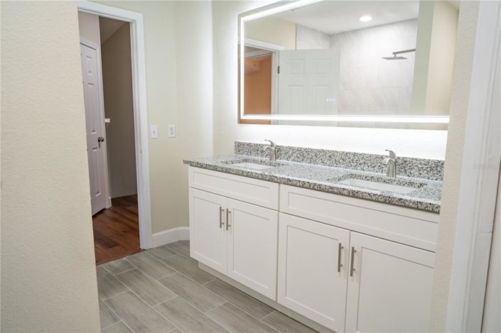 Image No.52-4 Bed House for sale