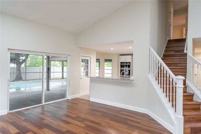 Image No.6-4 Bed House for sale