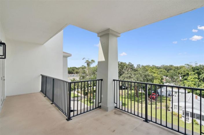 Image No.12-3 Bed Apartment for sale