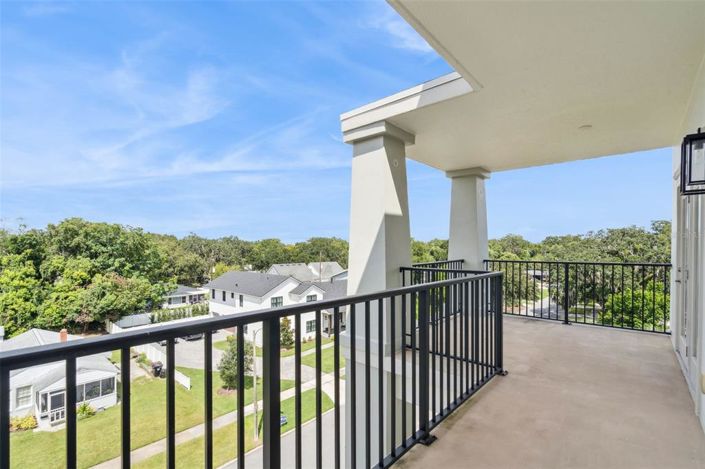 Image No.13-3 Bed Apartment for sale