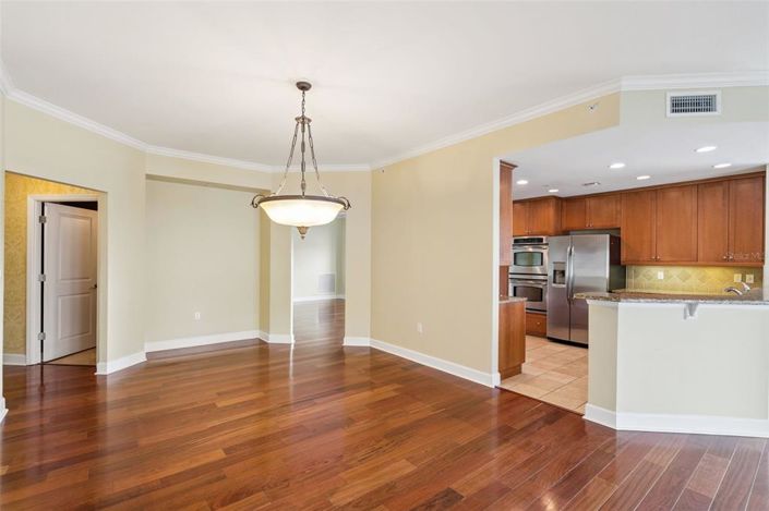 Image No.7-3 Bed Apartment for sale