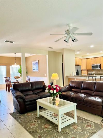 Image No.12-6 Bed House for sale