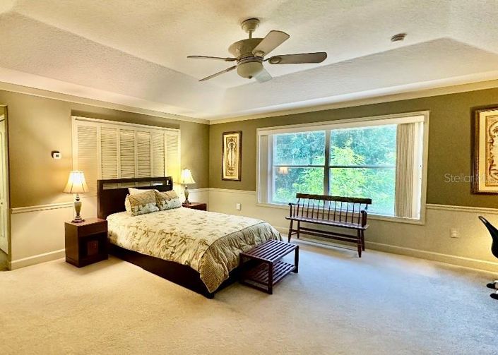 Image No.17-6 Bed House for sale