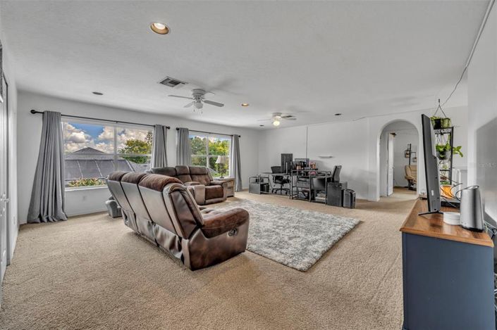 Image No.31-5 Bed House for sale