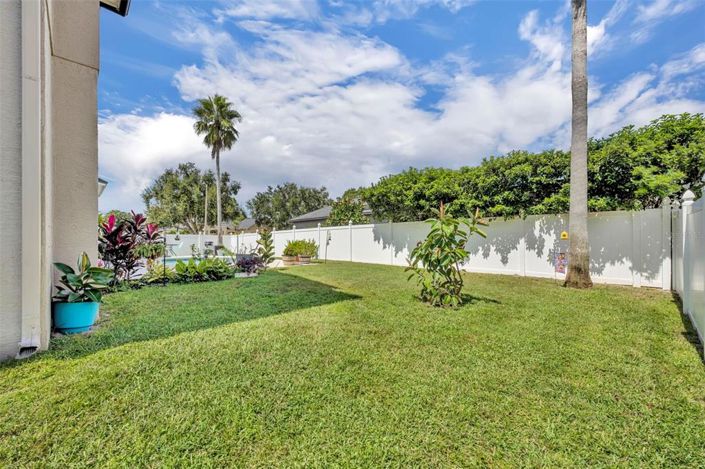 Image No.52-5 Bed House for sale