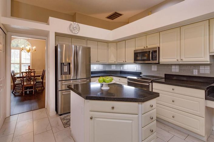 Image No.9-Maison de 5 chambres à vendre à Saint John