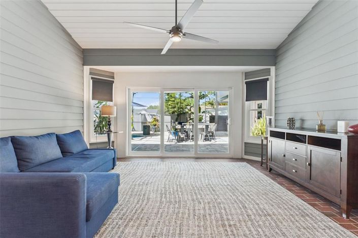 Image No.23-3 Bed House for sale