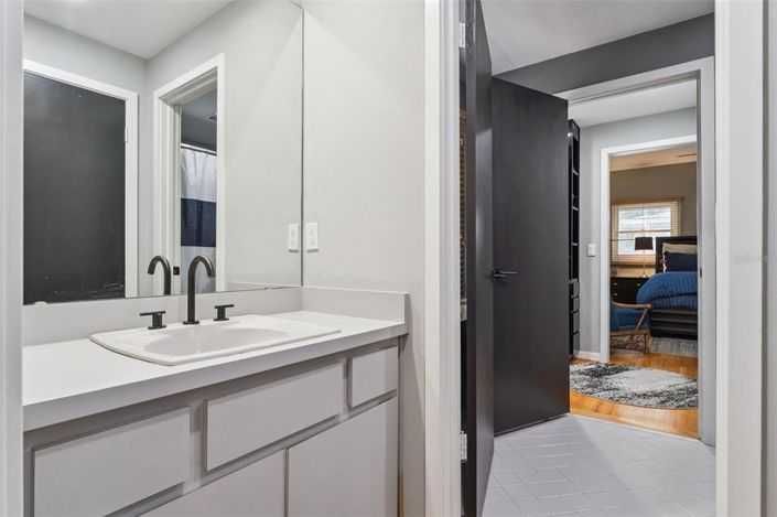 Image No.40-3 Bed House for sale