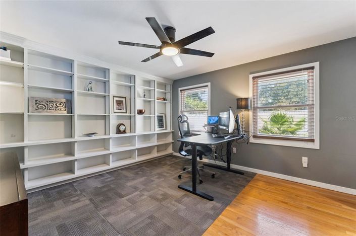 Image No.42-3 Bed House for sale