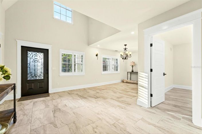 Image No.11-3 Bed House for sale