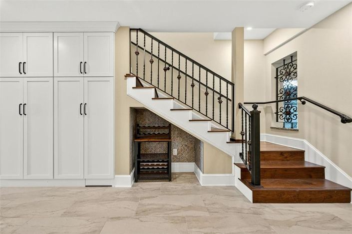 Image No.18-3 Bed House for sale