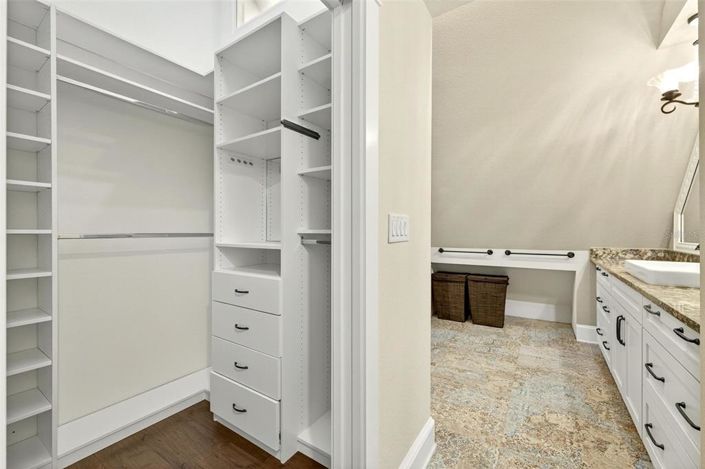 Image No.46-3 Bed House for sale