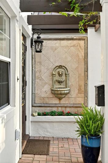 Image No.8-3 Bed House for sale