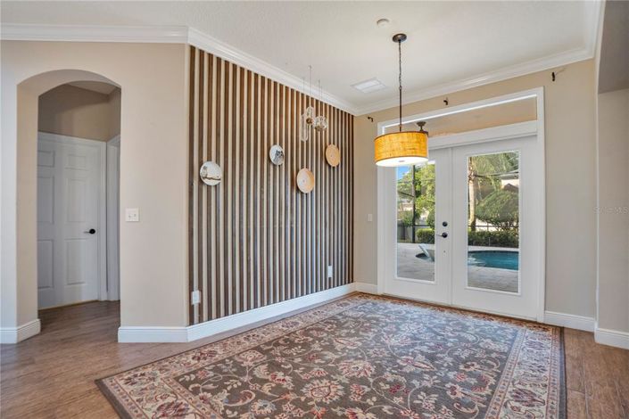 Image No.20-7 Bed House for sale