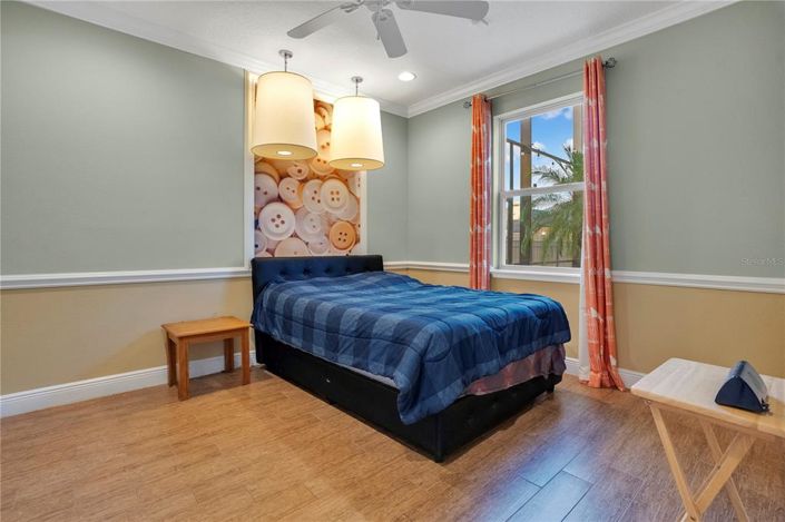 Image No.29-7 Bed House for sale