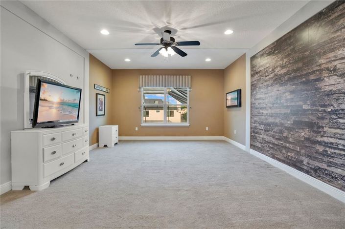 Image No.35-7 Bed House for sale