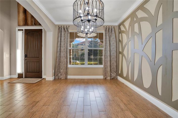 Image No.4-7 Bed House for sale