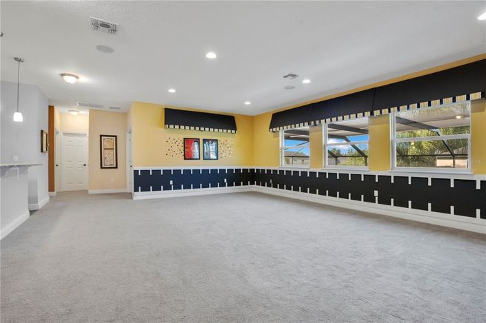 Image No.48-7 Bed House for sale