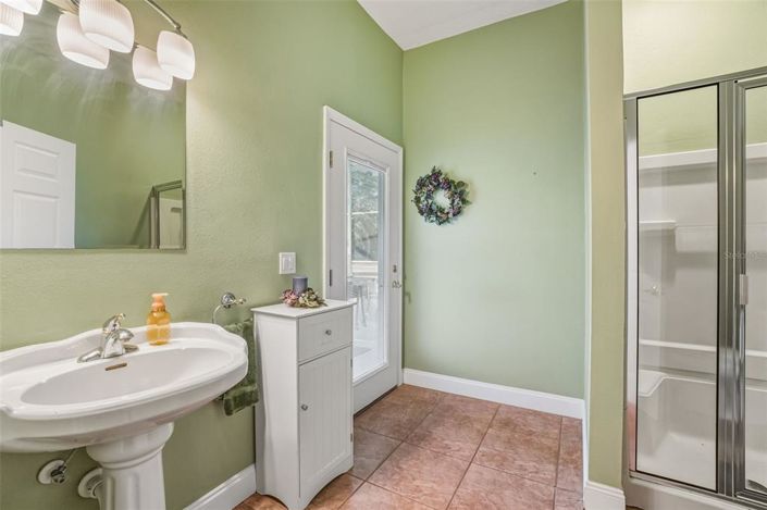 Image No.31-4 Bed House for sale