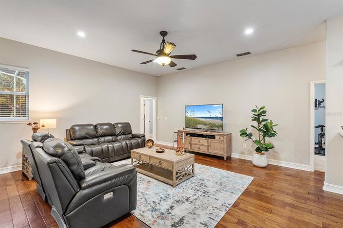 Image No.11-Maison de 4 chambres à vendre à Saint John