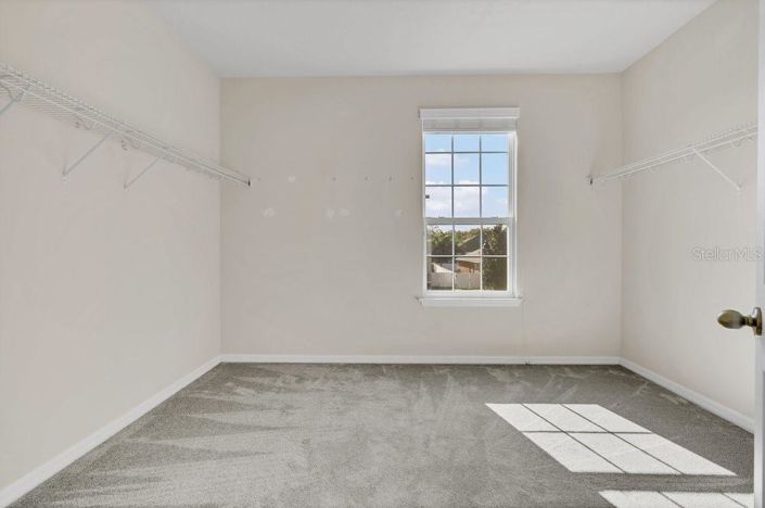 Image No.25-6 Bed House for sale