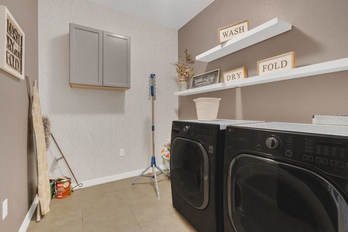 Image No.32-6 Bed House for sale