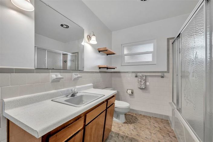 Image No.16-3 Bed House for sale