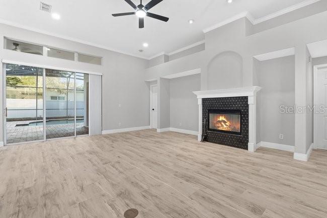 Image No.13-5 Bed House for sale