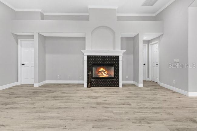 Image No.14-5 Bed House for sale