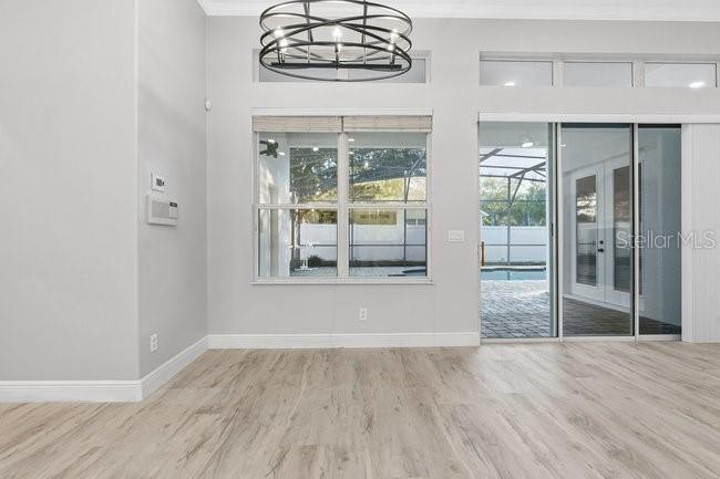 Image No.20-5 Bed House for sale