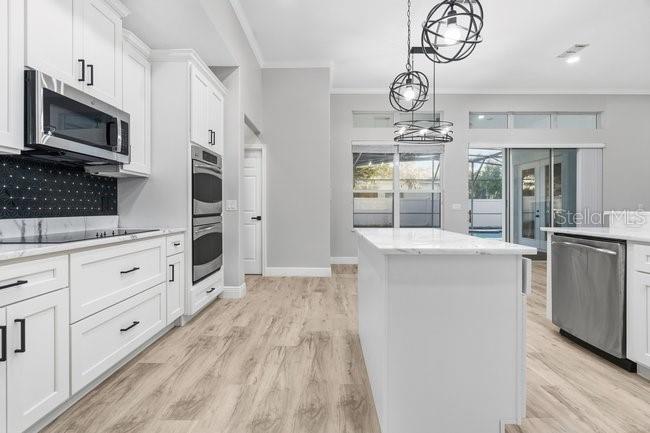 Image No.26-5 Bed House for sale