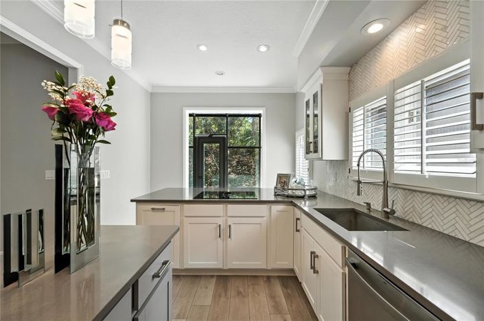 Image No.26-3 Bed House for sale