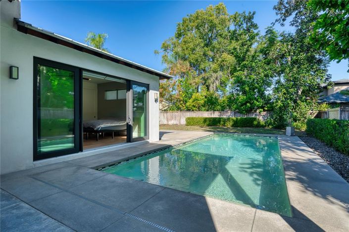 Image No.41-4 Bed House for sale