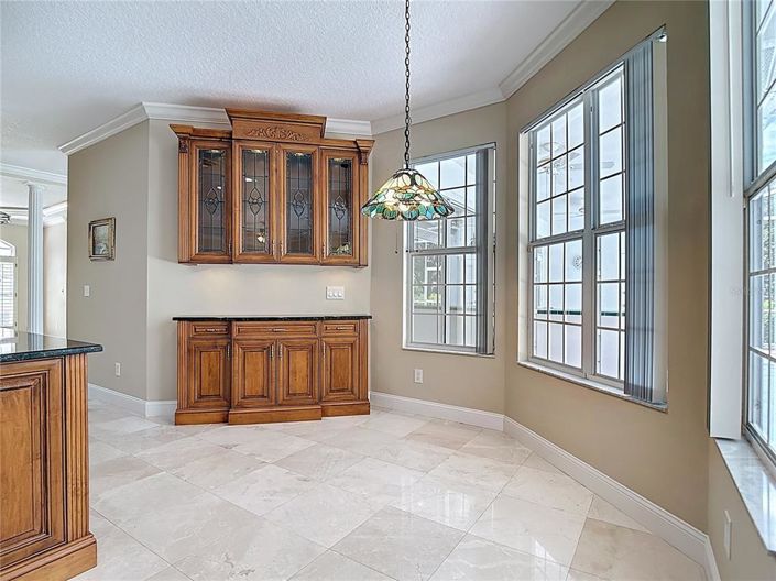 Image No.19-3 Bed House for sale