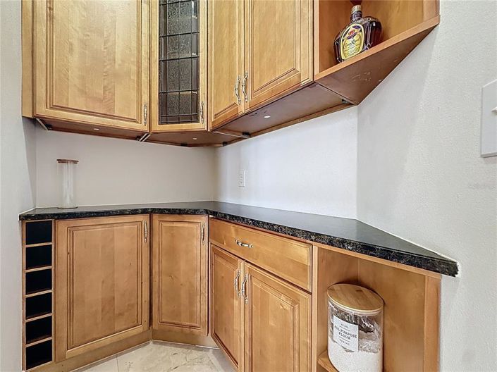 Image No.21-3 Bed House for sale