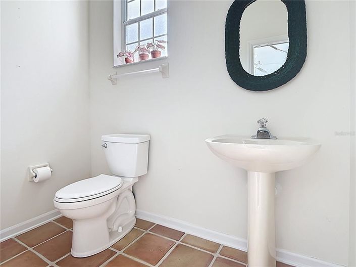 Image No.39-3 Bed House for sale