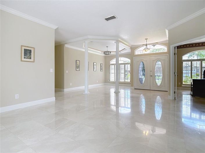 Image No.8-3 Bed House for sale